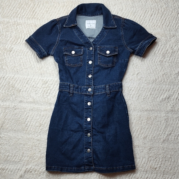 Celebrity Pink Dresses & Skirts - Celebrity Pink Women's XS Blue Denim Dress